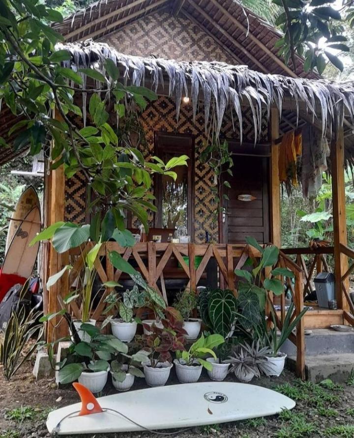 Anik Homestay & Dormy Batukaras Buitenkant foto
