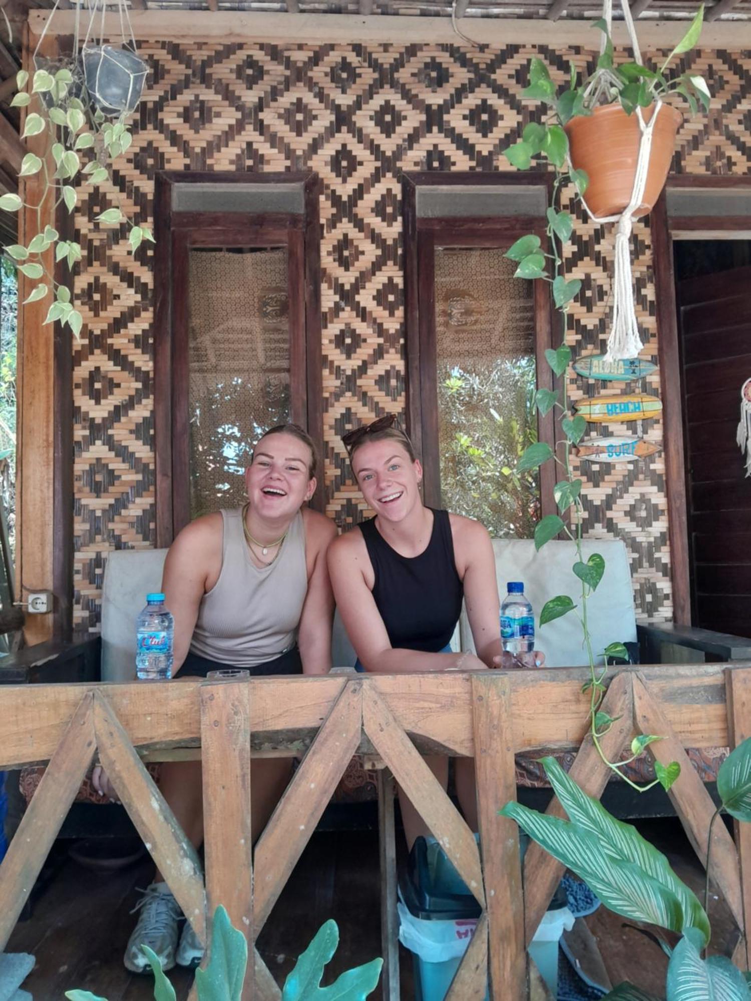 Anik Homestay & Dormy Batukaras Buitenkant foto