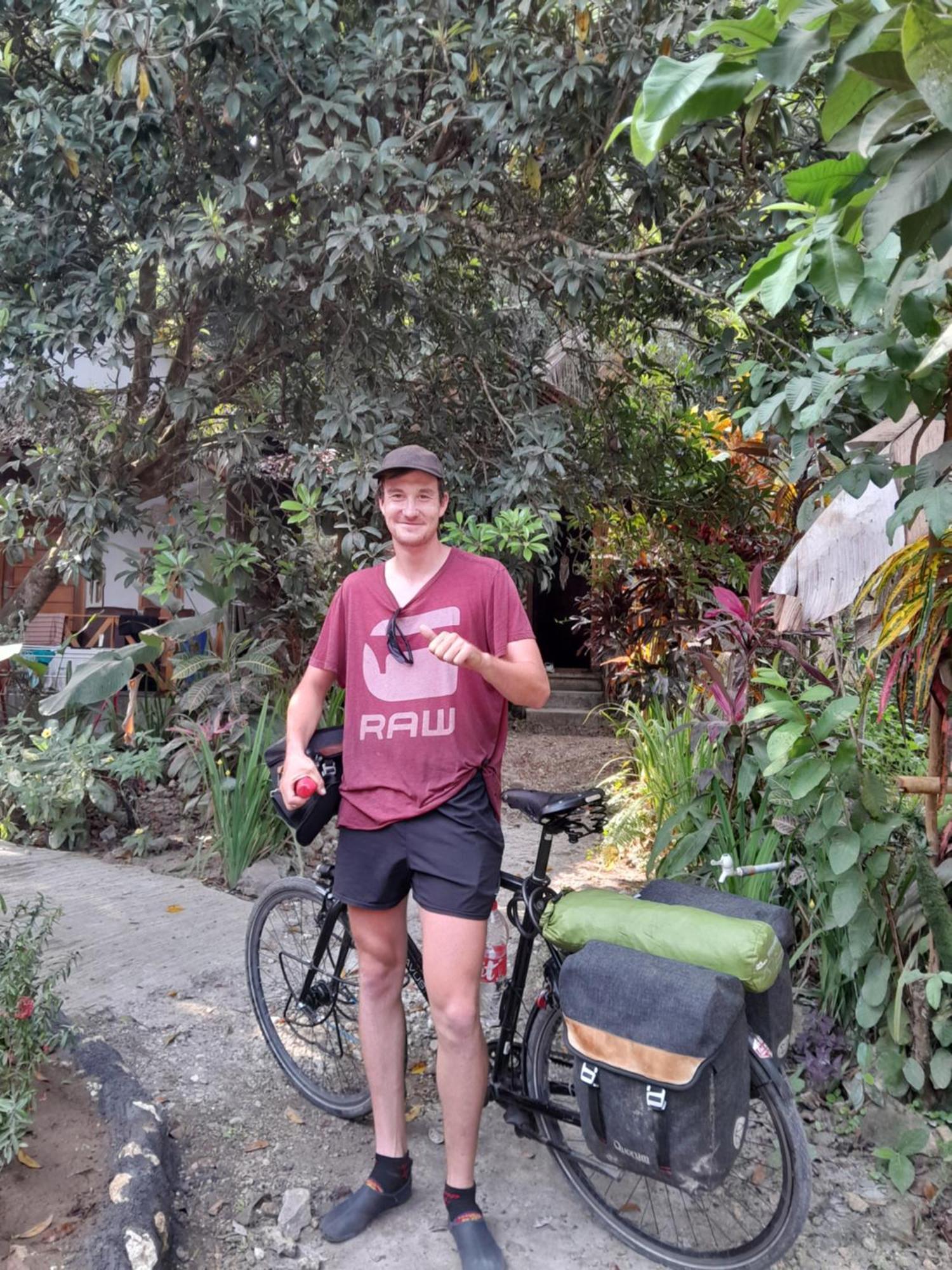 Anik Homestay & Dormy Batukaras Buitenkant foto
