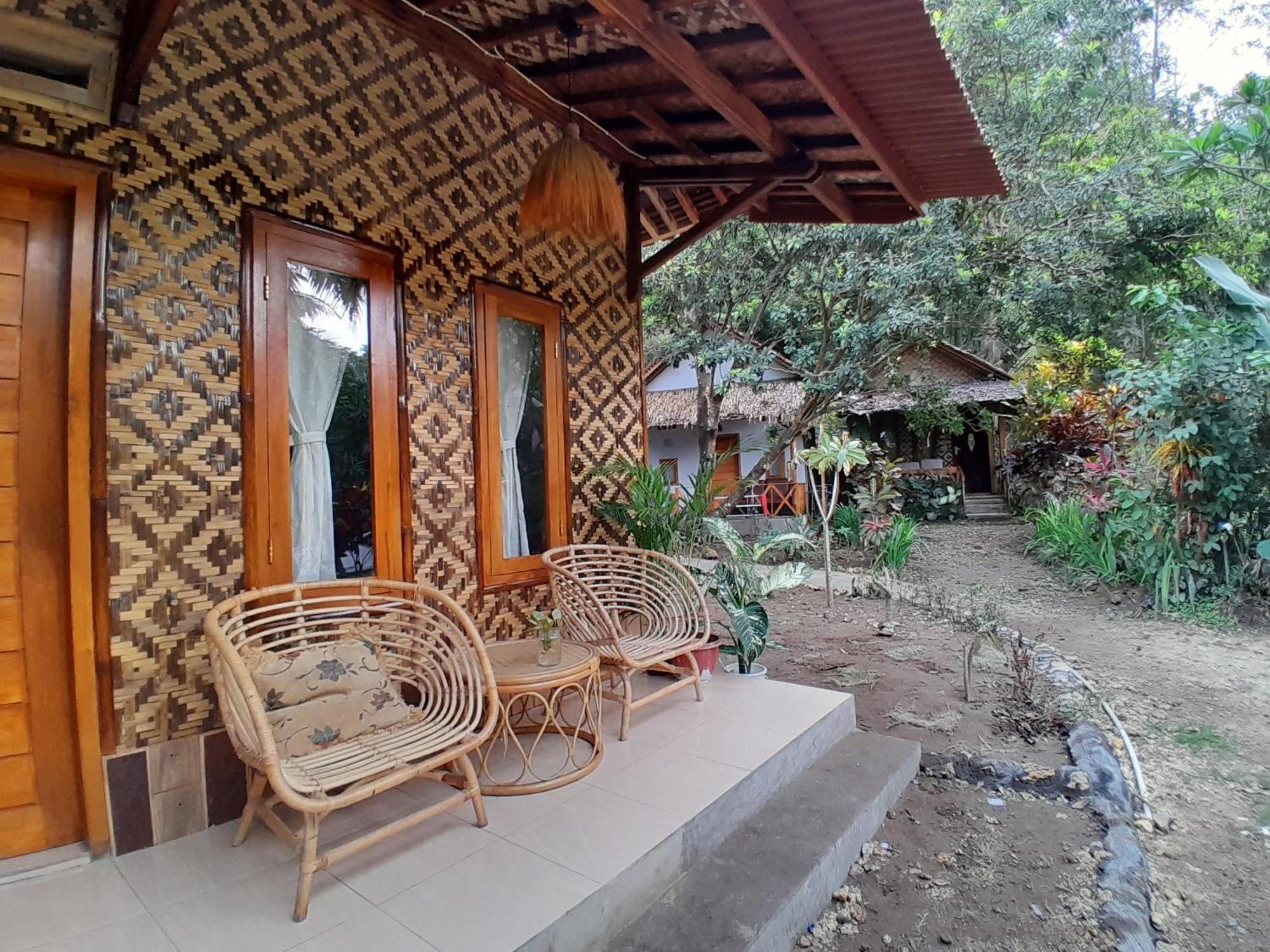 Anik Homestay & Dormy Batukaras Buitenkant foto