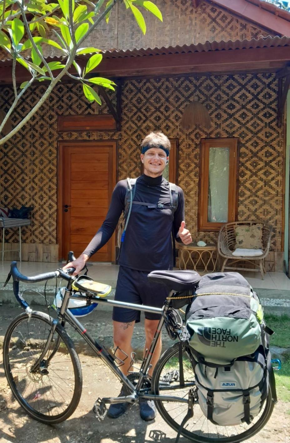 Anik Homestay & Dormy Batukaras Buitenkant foto