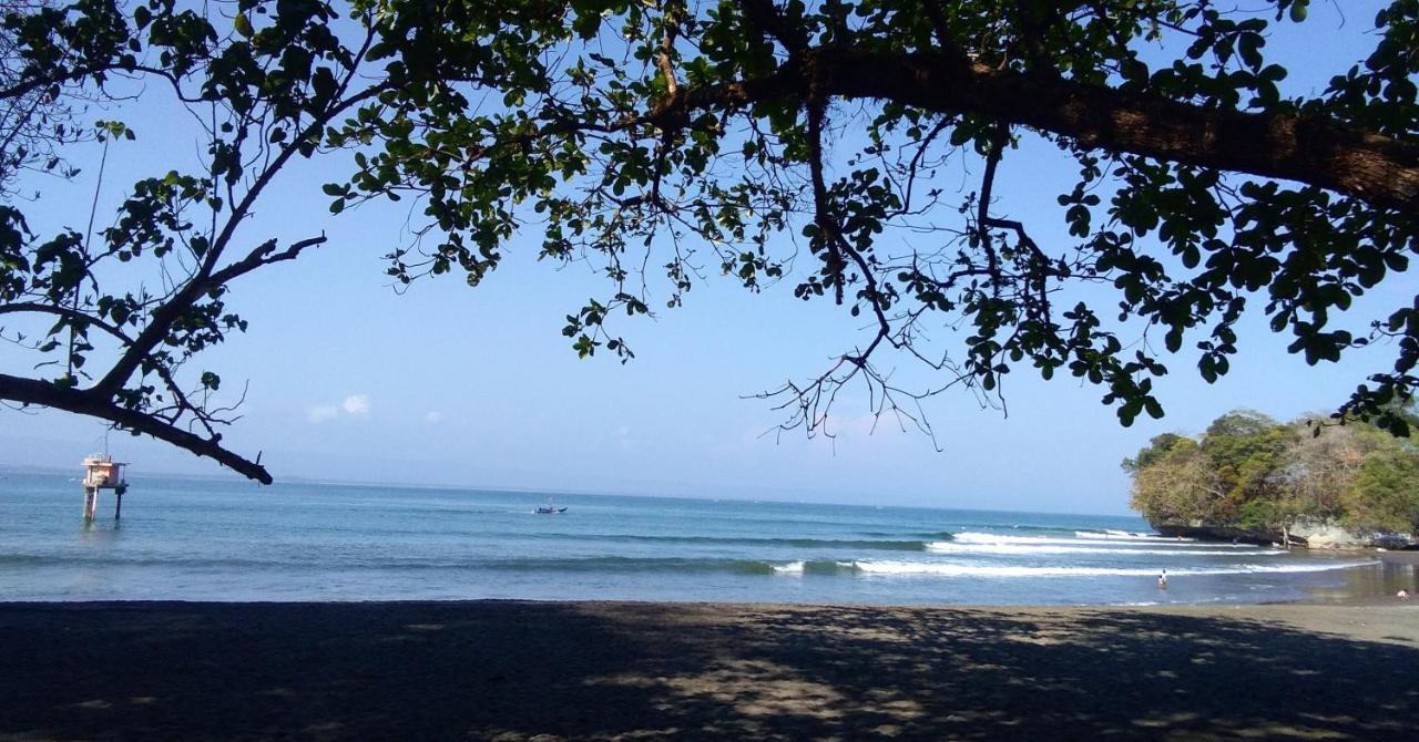 Anik Homestay & Dormy Batukaras Buitenkant foto